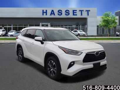 Used 2021 Toyota Highlander XLE
