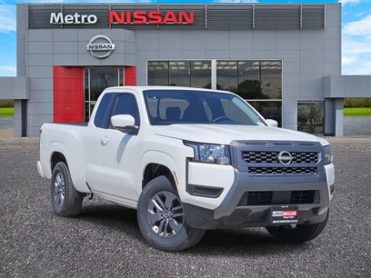 New 2025 Nissan Frontier SV