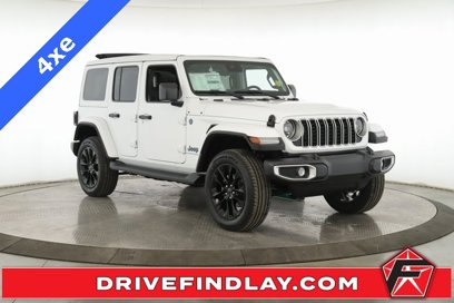 New 2025 Jeep Wrangler Unlimited Sahara w/ Safety Group