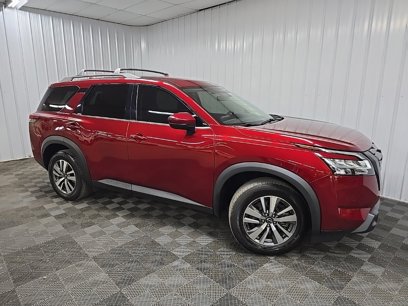 Used 2023 Nissan Pathfinder SL w/ Lighting Package (N92)