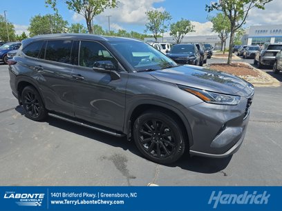 Used 2024 Toyota Highlander Limited