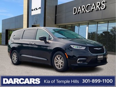 Used 2023 Chrysler Pacifica Touring-L
