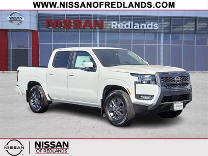 New 2025 Nissan Frontier SV w/ SV Convenience Package