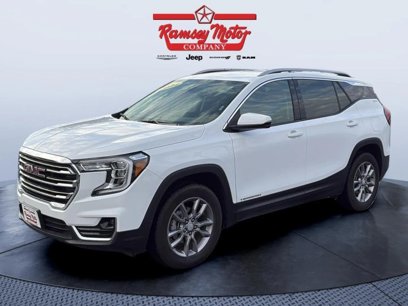 Used 2024 GMC Terrain SLT