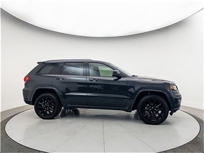 Used 2018 Jeep Grand Cherokee Altitude