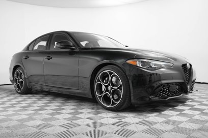 New 2025 Alfa Romeo Giulia Sprint w/ Driving Assist Package
