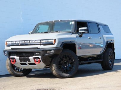 New 2025 GMC Hummer EV 2X w/ LPO, Sport Package