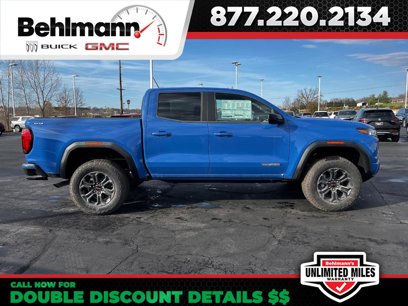 New 2025 GMC Canyon Elevation w/ Convenience Package