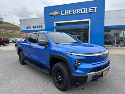 New 2025 Chevrolet Silverado EV LT