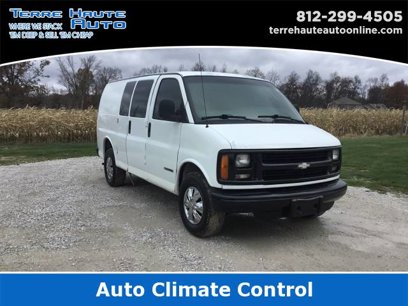 Used 2002 Chevrolet Express 2500 w/ Convenience Pkg 2