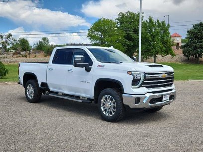 New 2025 Chevrolet Silverado 3500 LTZ w/ LTZ Premium Package