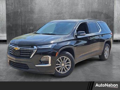 Used 2023 Chevrolet Traverse LT