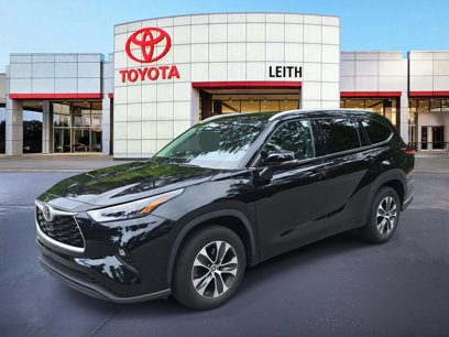 Used 2022 Toyota Highlander XLE