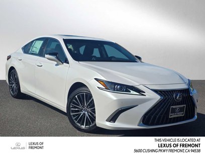 New 2025 Lexus ES 350 w/ Premium Package