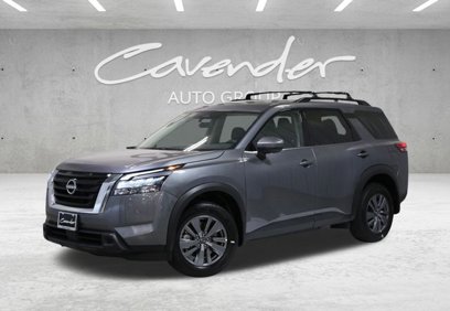 New 2025 Nissan Pathfinder SL