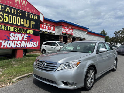 Used 2011 Toyota Avalon Limited