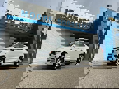 Used 2022 Volvo XC60 B5 Momentum