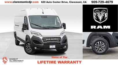 New 2025 RAM ProMaster 3500 w/ Quick Order Package 22G SLT