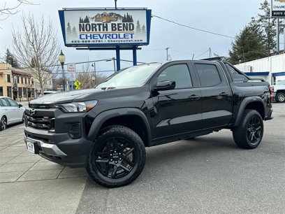 New 2025 Chevrolet Colorado Trail Boss w/ Midnight Edition