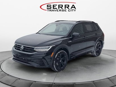 New 2024 Volkswagen Tiguan SE R-Line