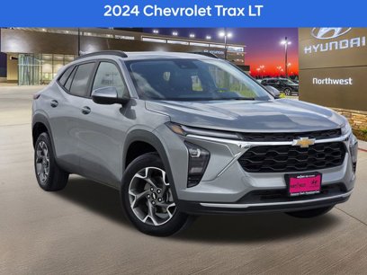 Used 2024 Chevrolet Trax LT w/ Driver Confidence Package