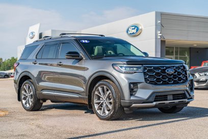 Certified 2025 Ford Explorer Platinum w/ Ultimate Package