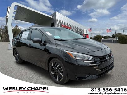 New 2025 Nissan Versa SR w/ Trunk Package