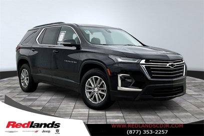 Used 2023 Chevrolet Traverse LT