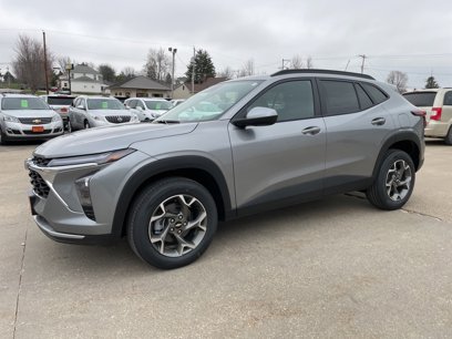 New 2025 Chevrolet Trax LT