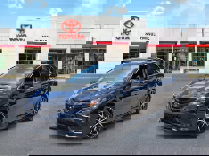 Used 2023 Toyota Camry SE