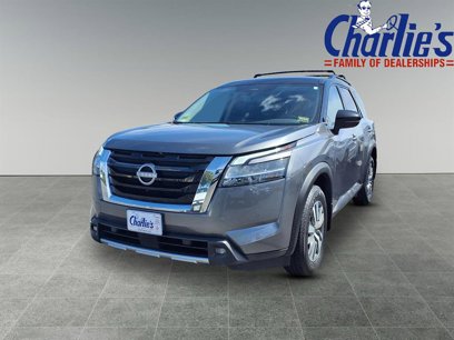 Used 2022 Nissan Pathfinder SL