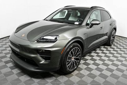 New 2025 Porsche Macan 4S Electric