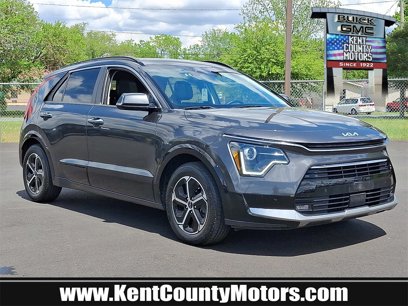 Used 2023 Kia Niro SX