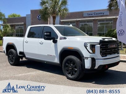 Used 2025 GMC Sierra 2500 AT4 w/ AT4 Premium Plus Package