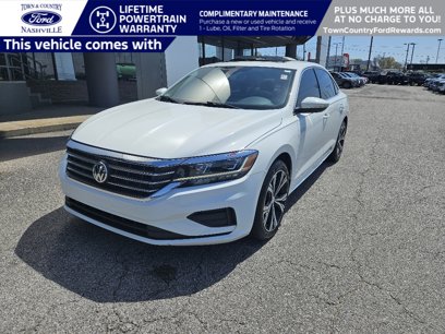 Used 2022 Volkswagen Passat 2.0T SE