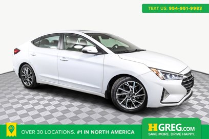 Used 2020 Hyundai Elantra Limited w/ Ultimate Package 03