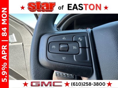 New 2025 GMC Sierra 3500 Pro w/ Convenience Package