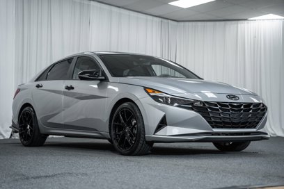 Used 2023 Hyundai Elantra SEL w/ Cargo Package