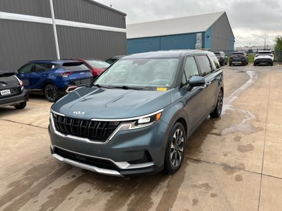 Certified 2023 Kia Carnival EX