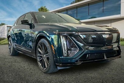 New 2026 Cadillac Lyriq V w/ LPO, Floor Liner Package