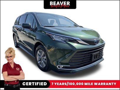 Used 2022 Toyota Sienna XLE