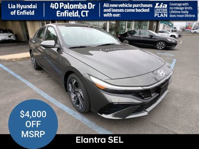 New 2024 Hyundai Elantra SEL w/ Convenience Package