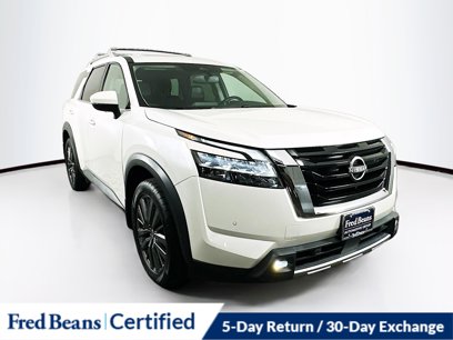 Certified 2022 Nissan Pathfinder SL w/ SL Premium Package