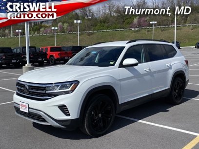 Used 2023 Volkswagen Atlas SE w/ Black Wheel Package