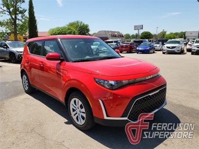 New 2025 Kia Soul LX