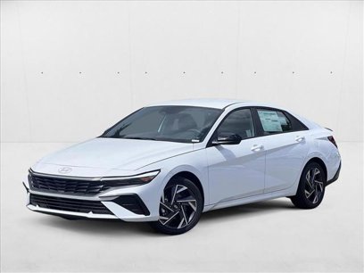 New 2025 Hyundai Elantra SEL
