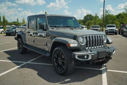 Used 2020 Jeep Gladiator Overland w/ Popular Equipment Package
