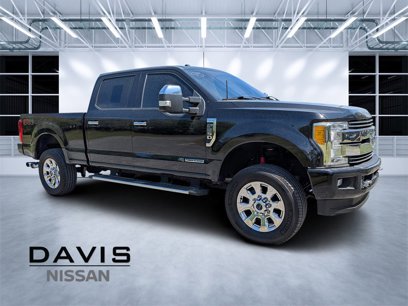 Used 2017 Ford F250 Lariat w/ Chrome Package