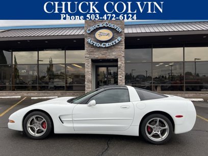 Used 2000 Chevrolet Corvette Coupe w/ Roof Pkg