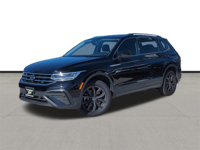 New 2024 Volkswagen Tiguan SE